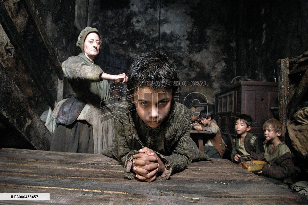 Perfume: The Story Of A Murder (2006)