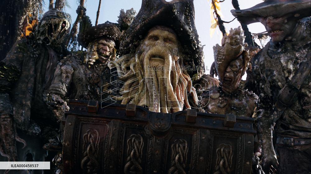 Pirates Of The Caribbean: Dead (2006)