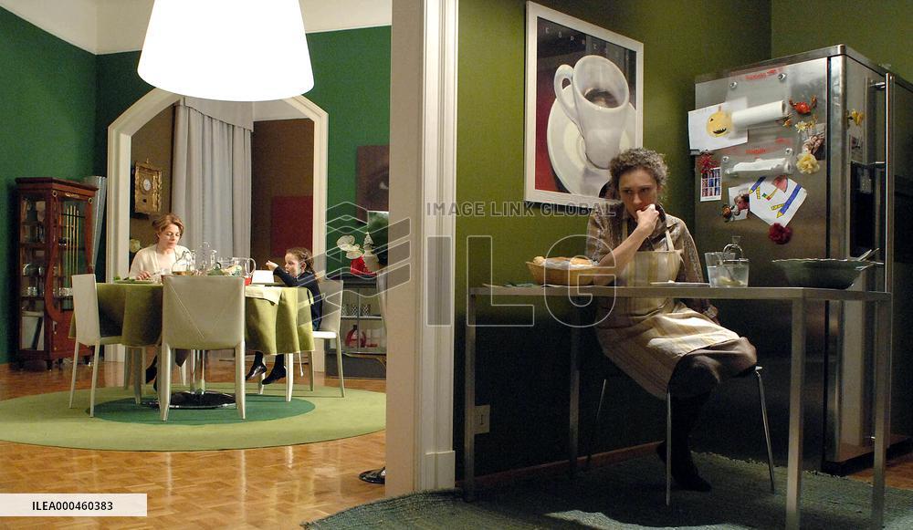 The Unknown Woman (2006)