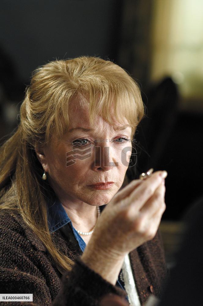 Closing The Ring (2007)