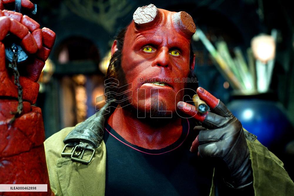 Hellboy Ii: The Golden Army (2008)