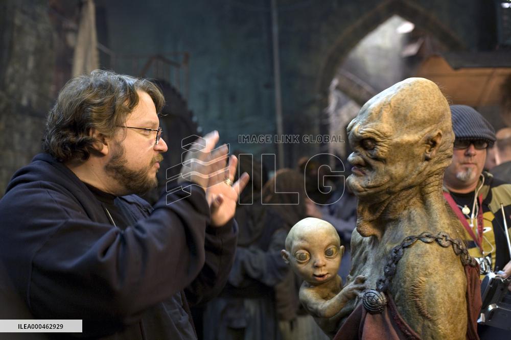 Hellboy Ii: The Golden Army (2008)