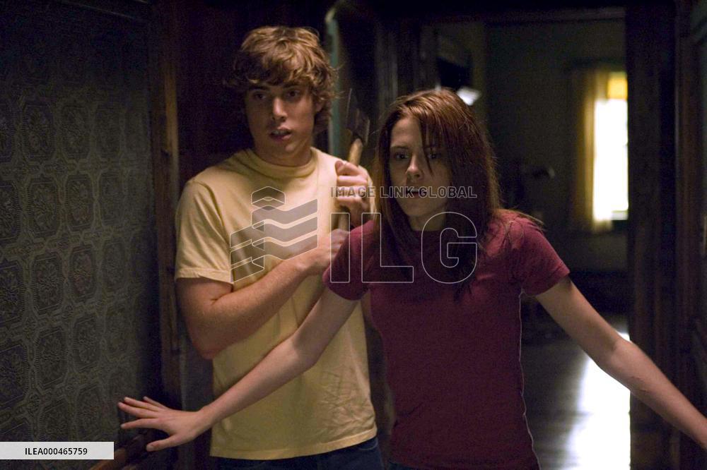 The Messengers (2007)