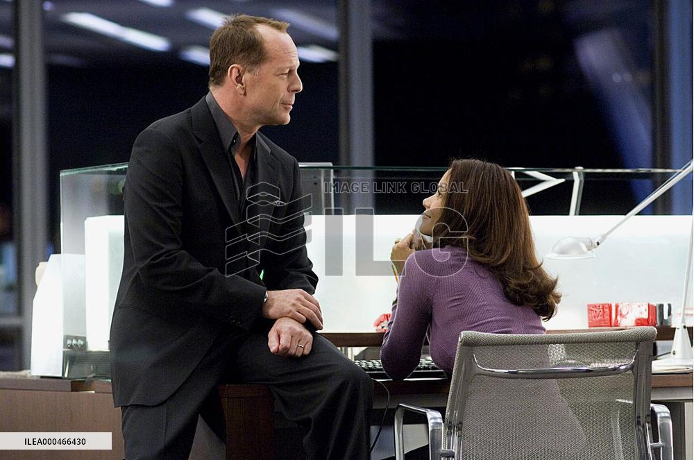 Perfect Stranger (2007)