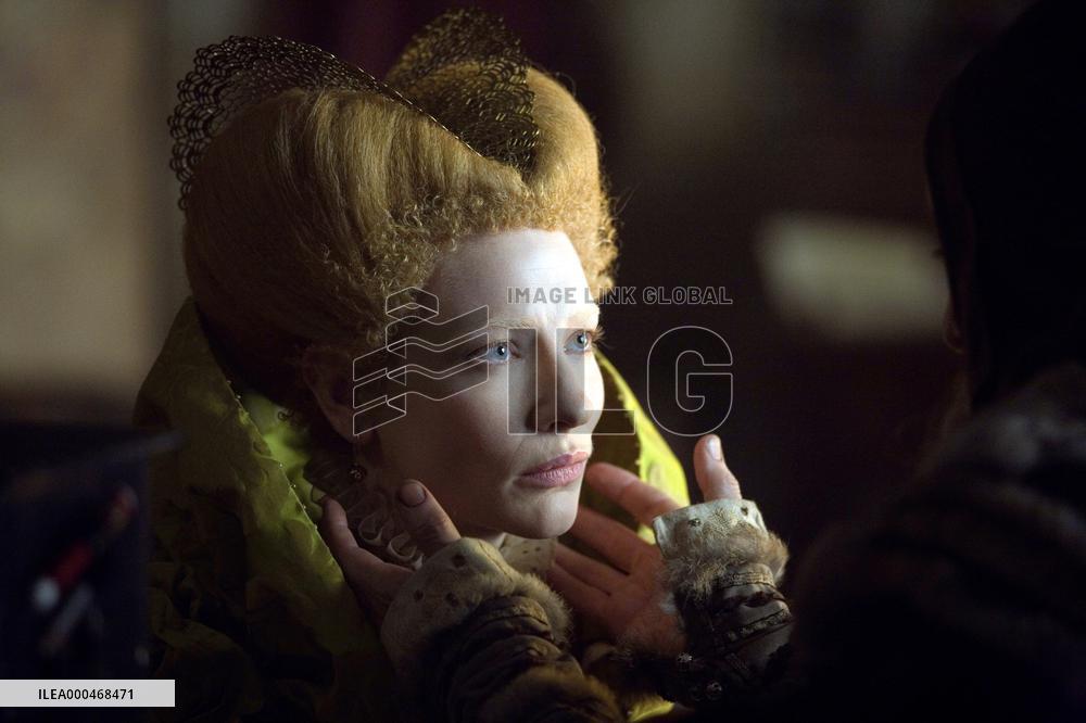 Elizabeth: The Golden Age (2007)