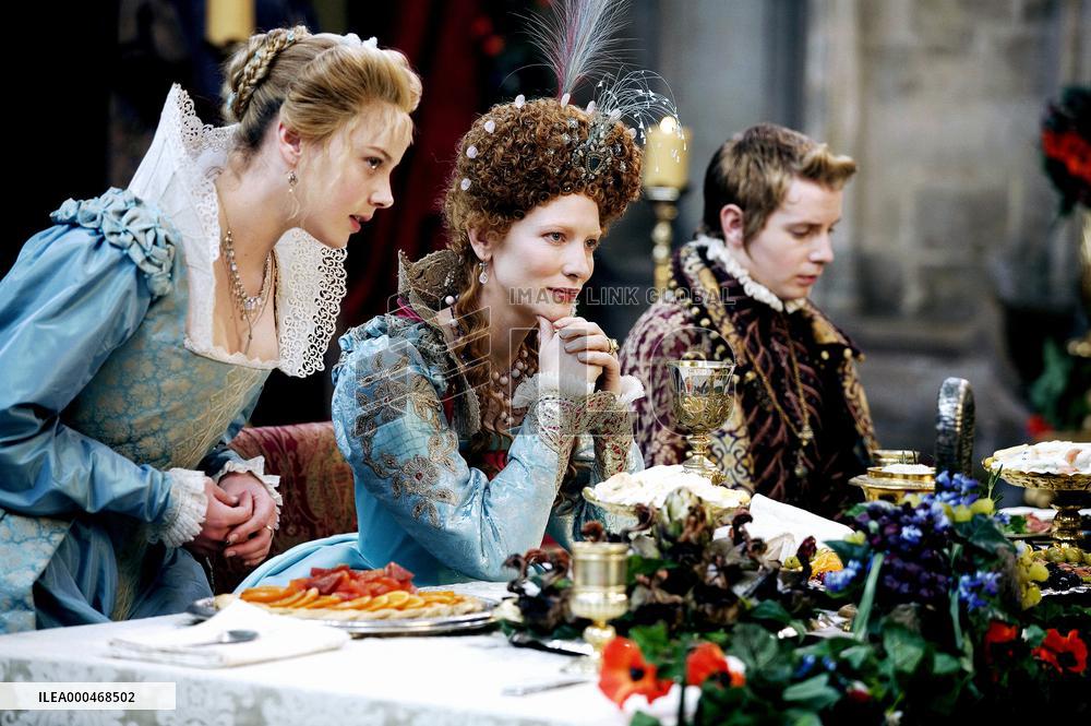 Elizabeth: The Golden Age (2007)