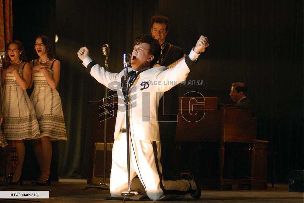 Walk Hard: The Dewey Cox Story (2007)