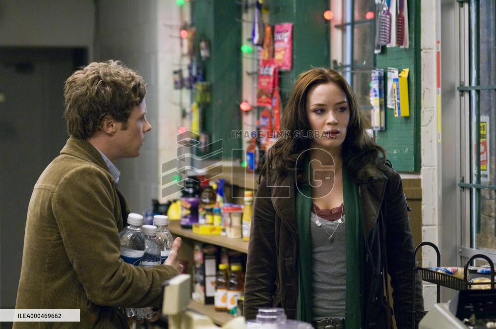 Wind Chill (2007)