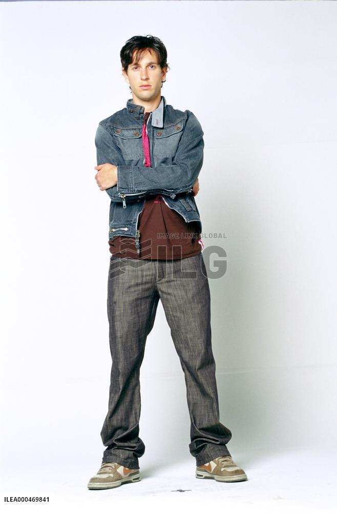 Charm School; Ninas Mal (2007)