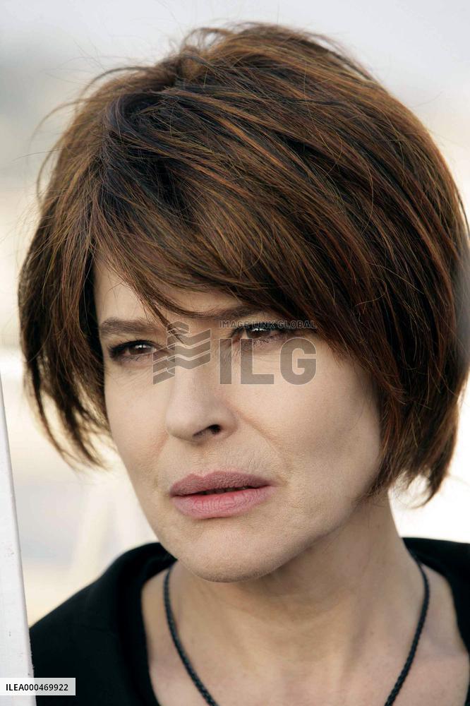 Crossed Tracks; Roman De Gare (2007)