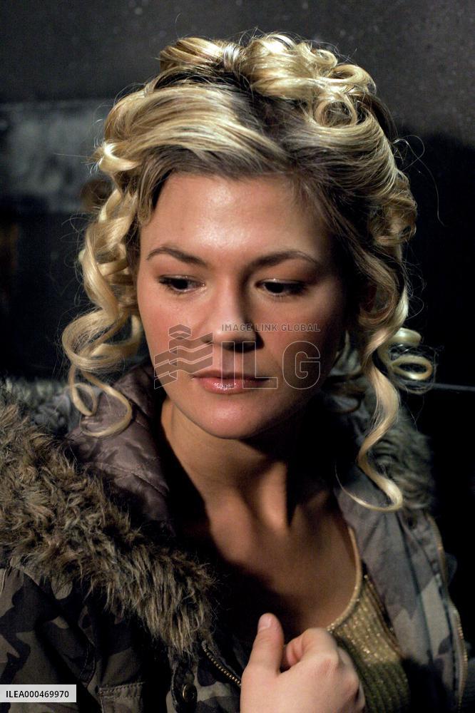 Decoys 2: Alien Seduction (2007)