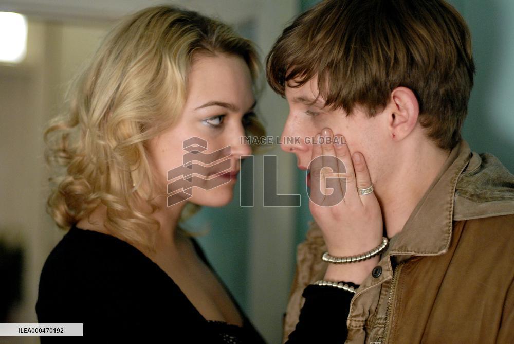 Hallam Foe; Mister Foe (2007)