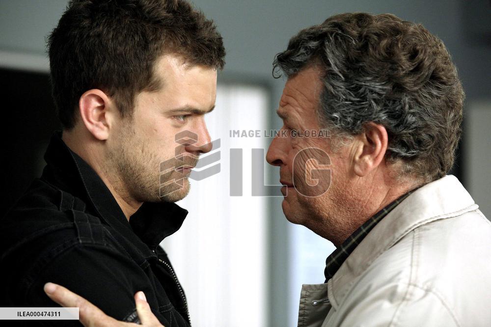 Fringe (2008)