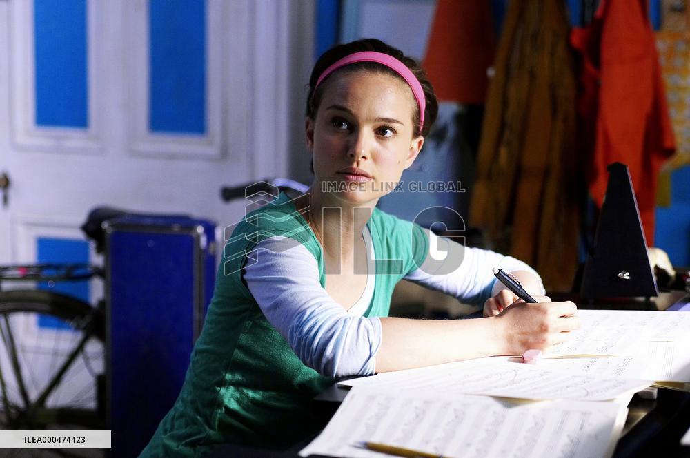 Mr. Magorium'S Wonder Emporium (2007)