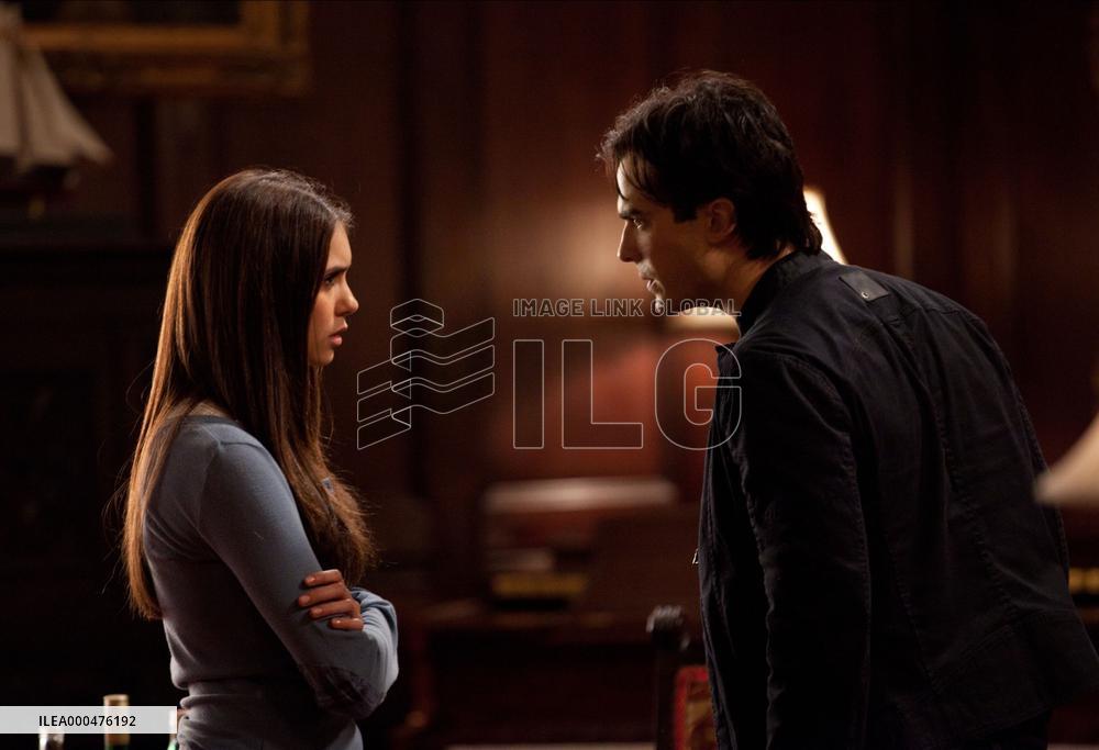 The Vampire Diaries : Season 2 (2010)