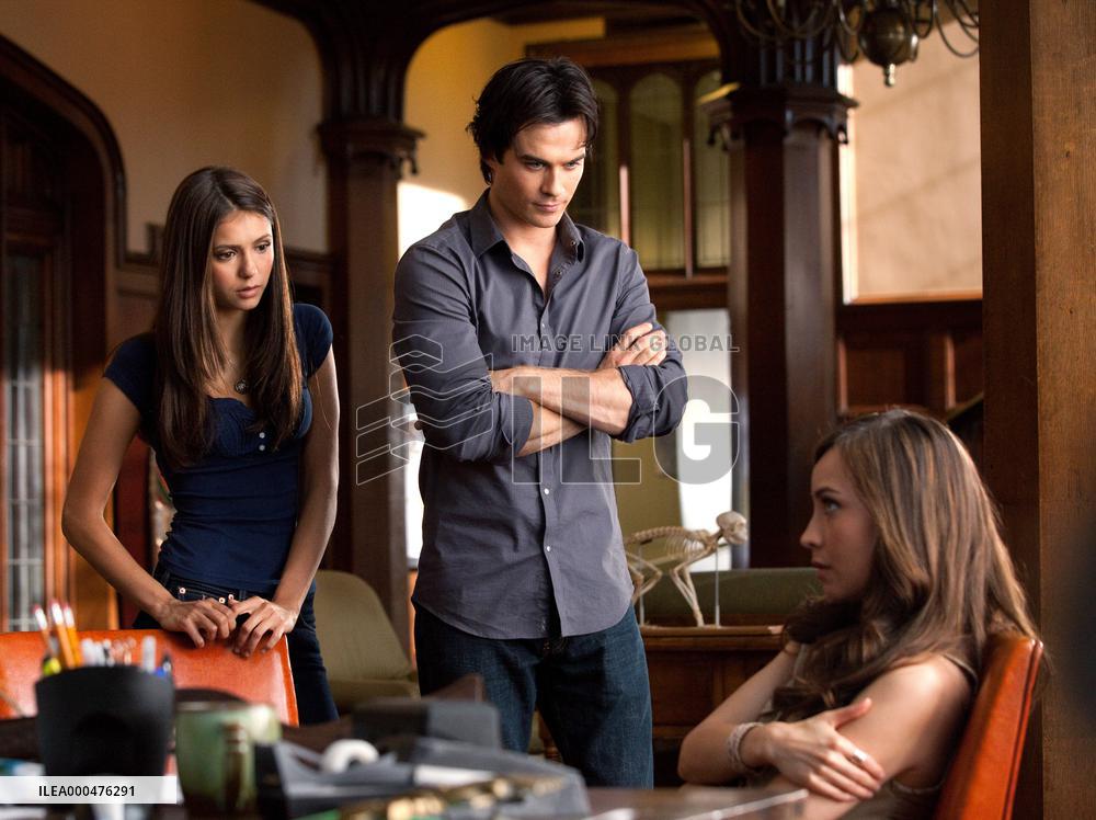 The Vampire Diaries : Season 2 (2010)