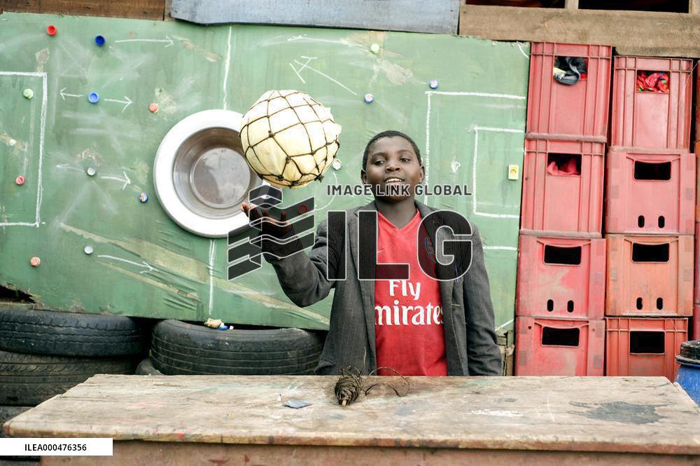 Africa United (2010)