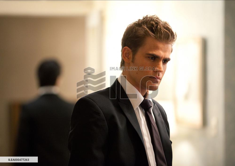 The Vampire Diaries : Season 2 (2010)