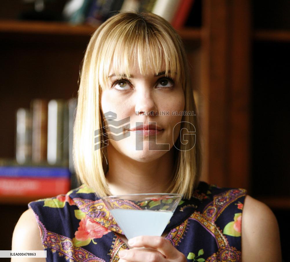 Miss Nobody (2010)