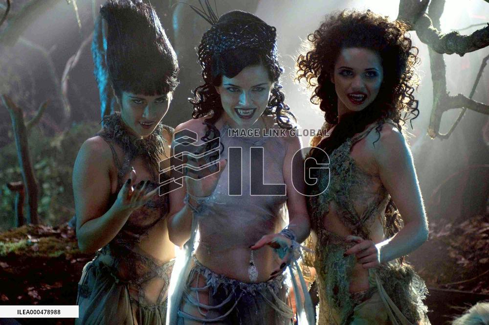 Lesbian Vampire Killers (2009)