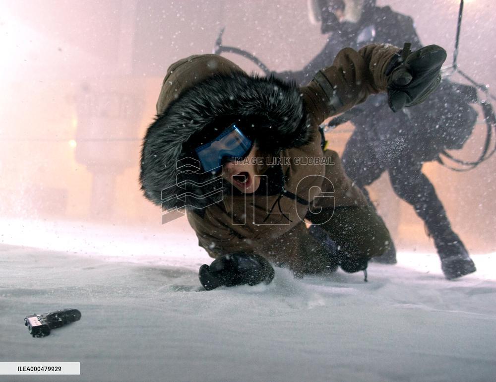 Whiteout (2009)