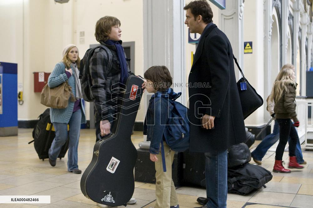 The Boys Are Back (2009)