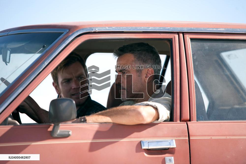 The Men Who Stare At Goats (2009)