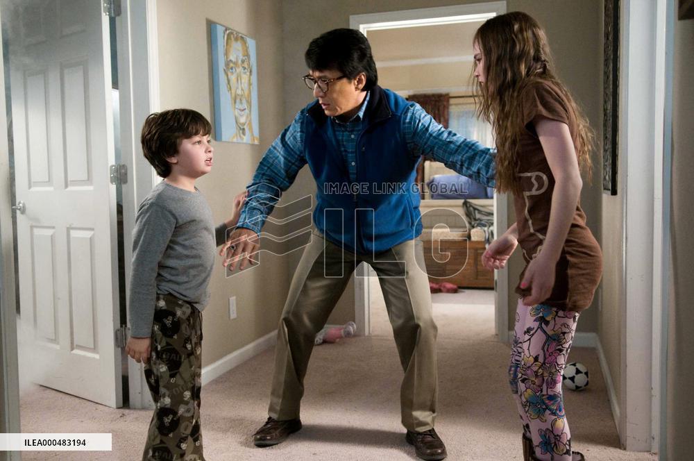The Spy Next Door (2010)