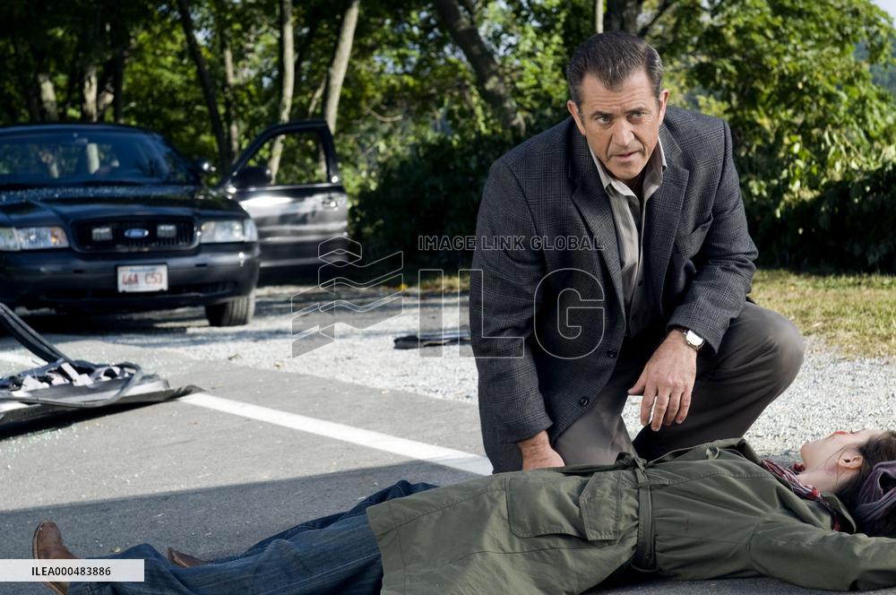 Edge Of Darkness (2010)