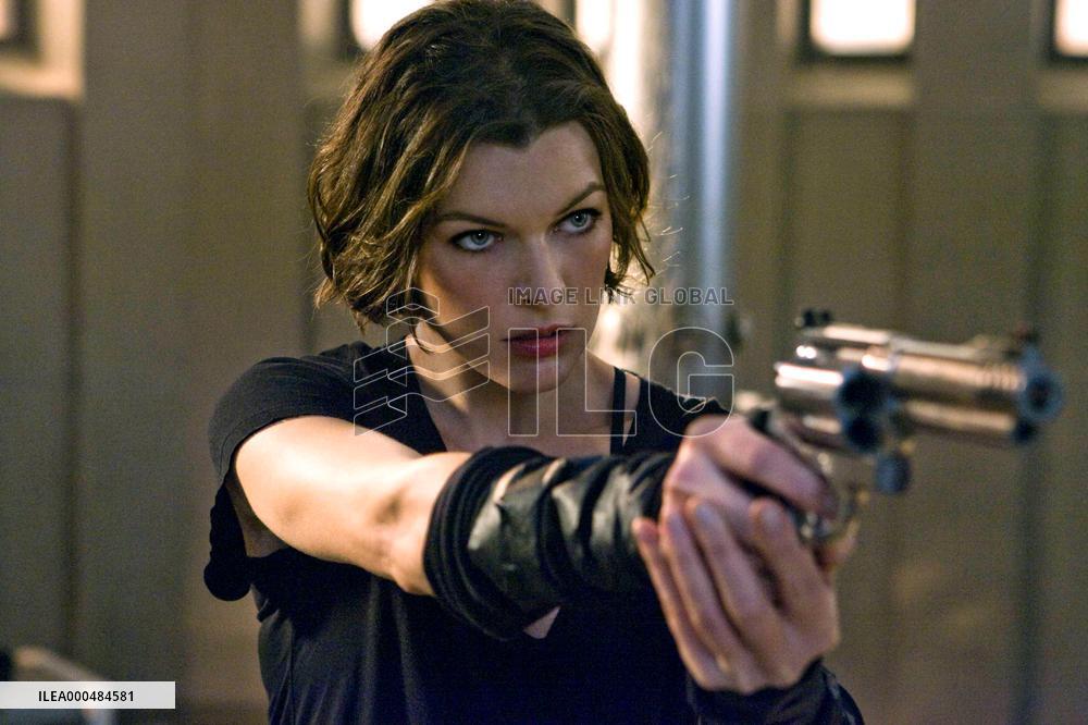 Resident Evil: Afterlife (2010)