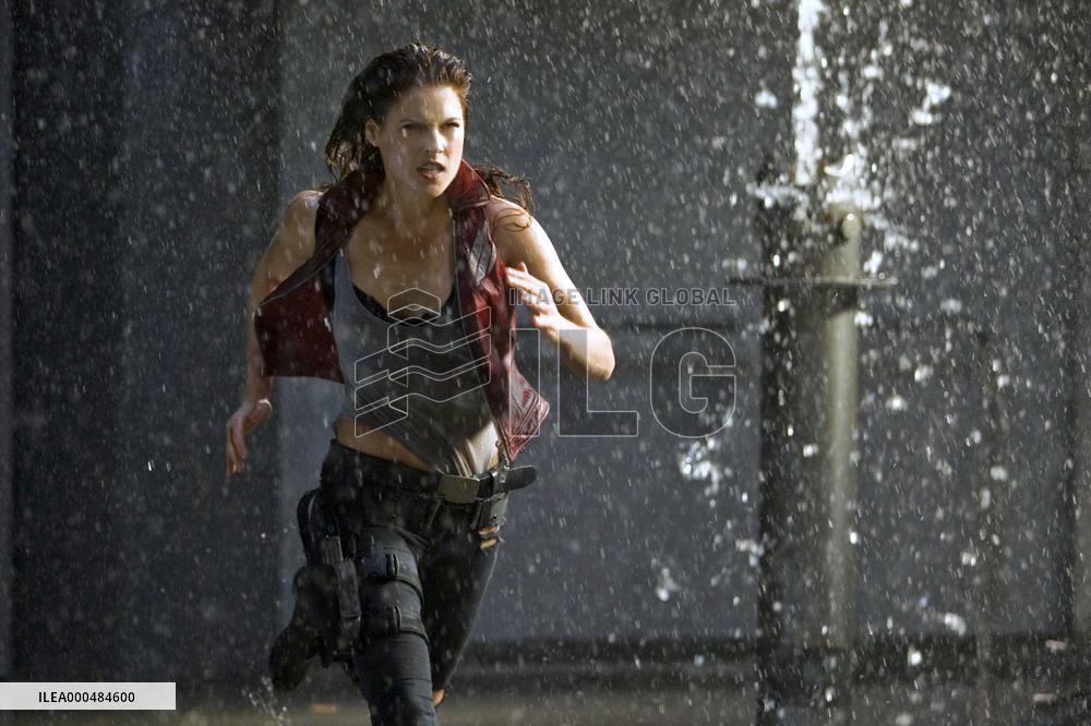 Resident Evil: Afterlife (2010)