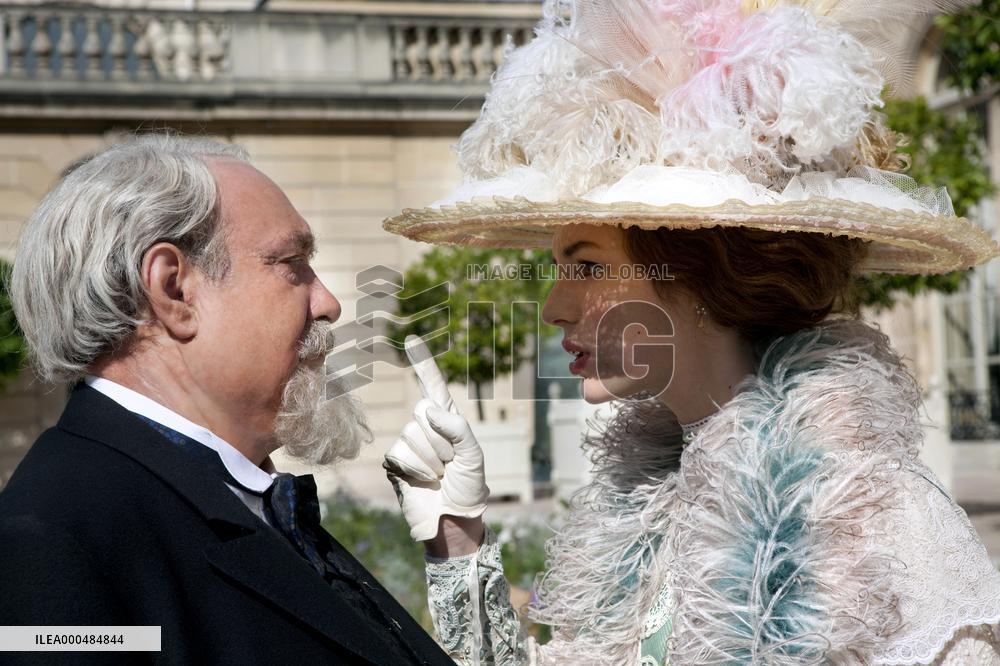 Les Aventures Extraordinaires (2010)