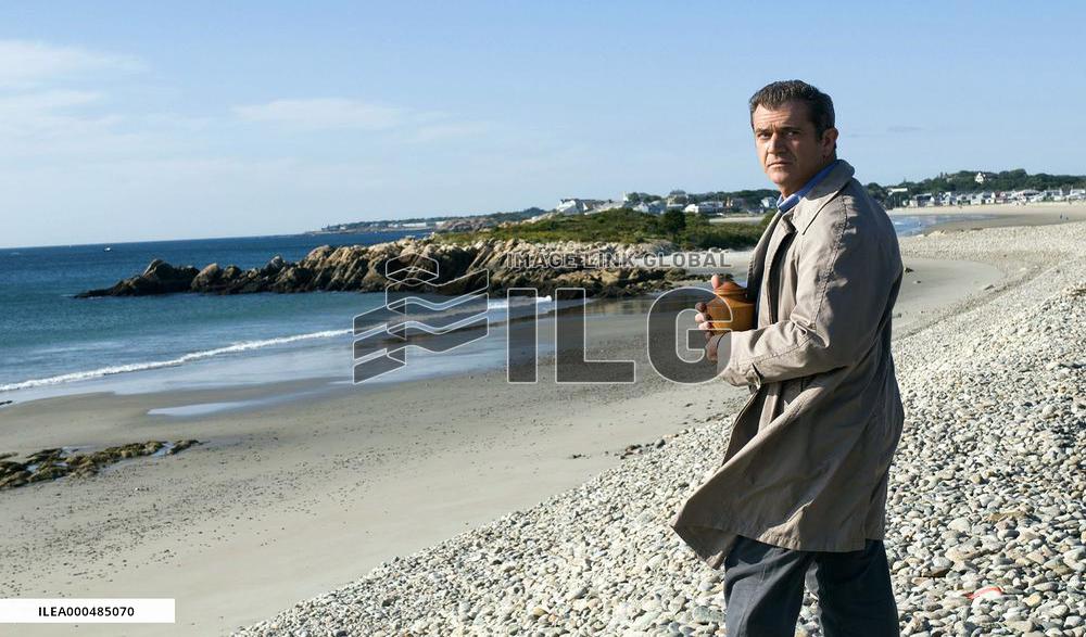 Edge Of Darkness (2010)