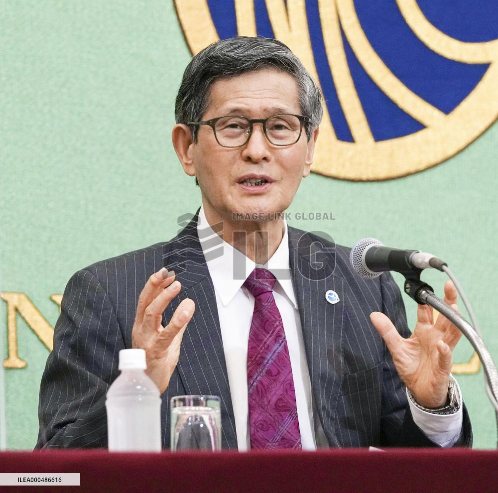 Proposals for Tokyo Olympics by top COVID-19 adviser