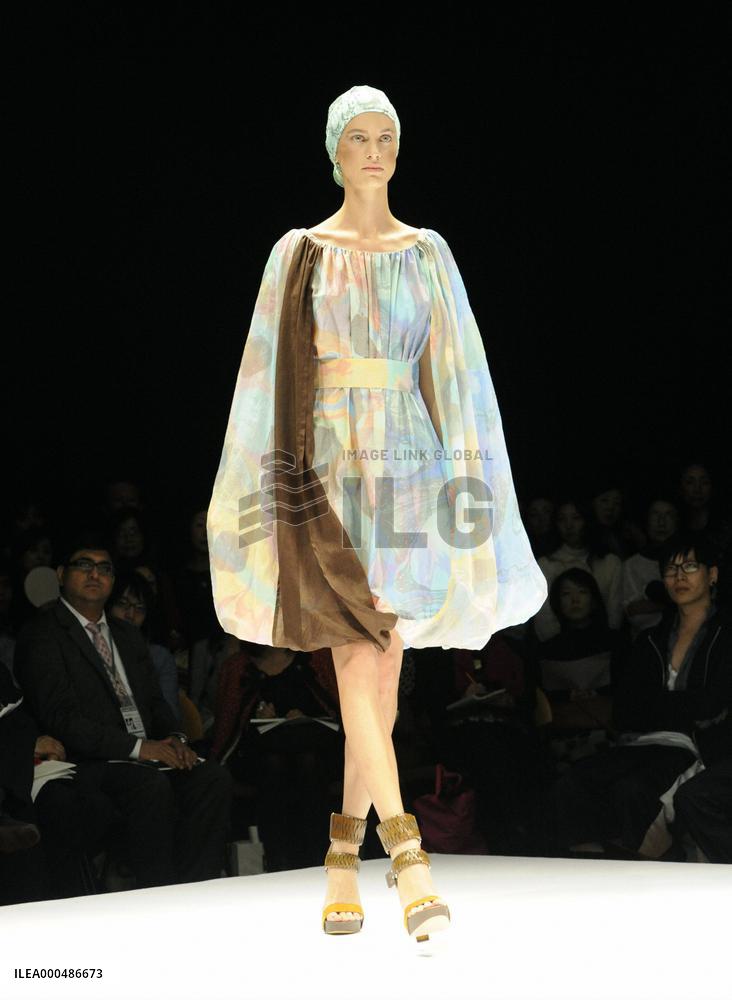 Tokyo Collection fashion show