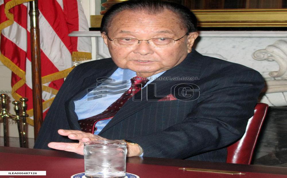 Sen. Inouye urges Japan to settle Futemma relocation issue by May