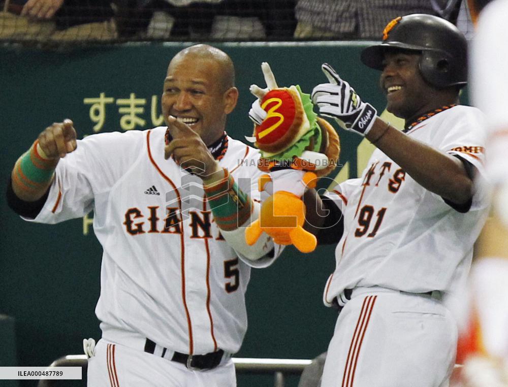 Yomiuri pitcher Obispo upbeat on own homer