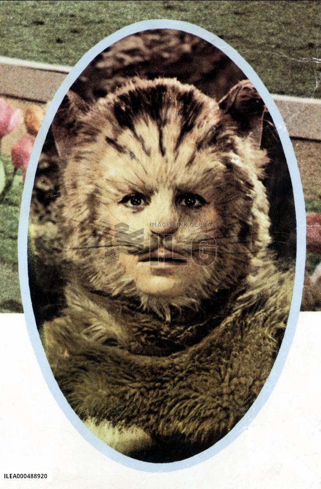 ALICE'S ADVENTURES IN WONDERLAND