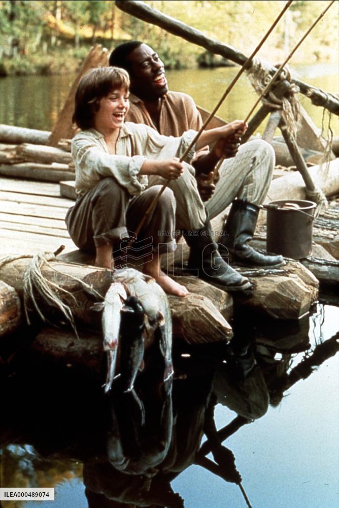 THE ADVENTURES OF HUCK FINN