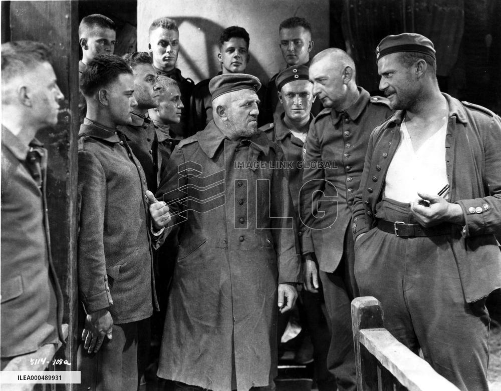 ALL QUIET ON THE WESTERN FRONT