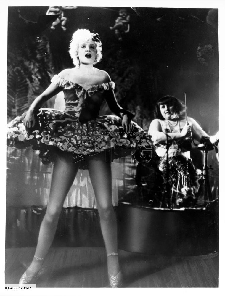 DER BLAUE ENGEL    aka THE BLUE ANGEL