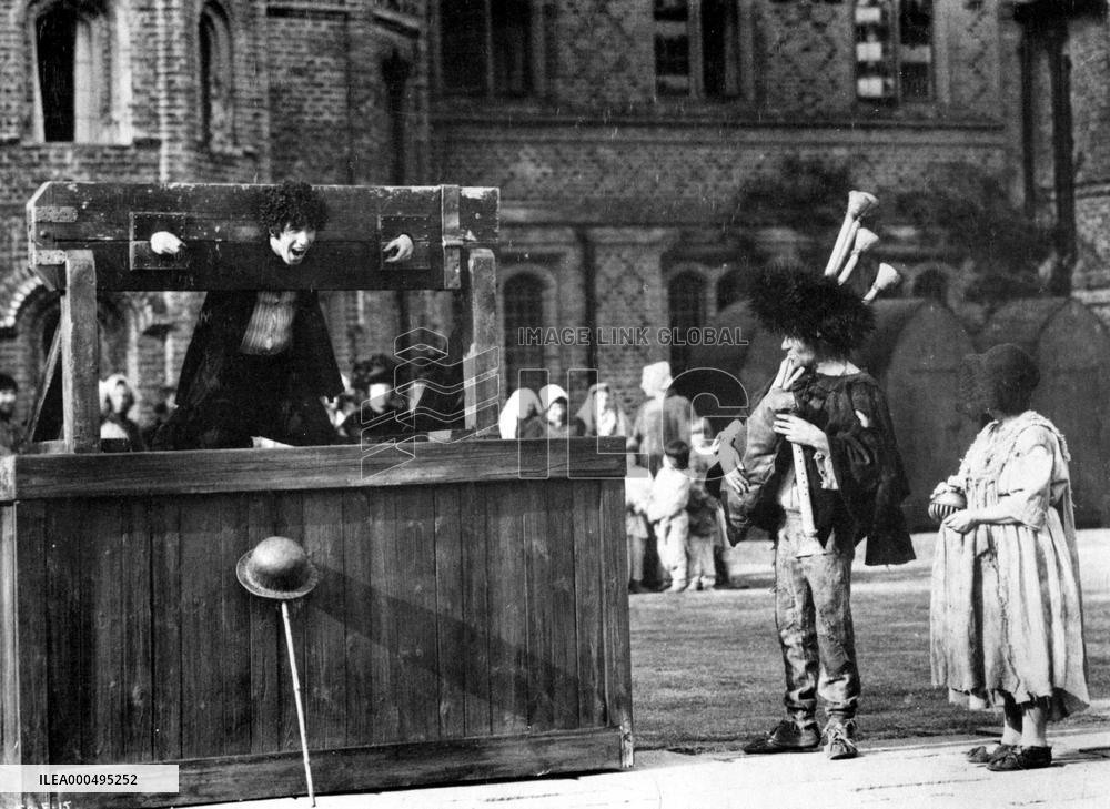 THE CANTERBURY TALES