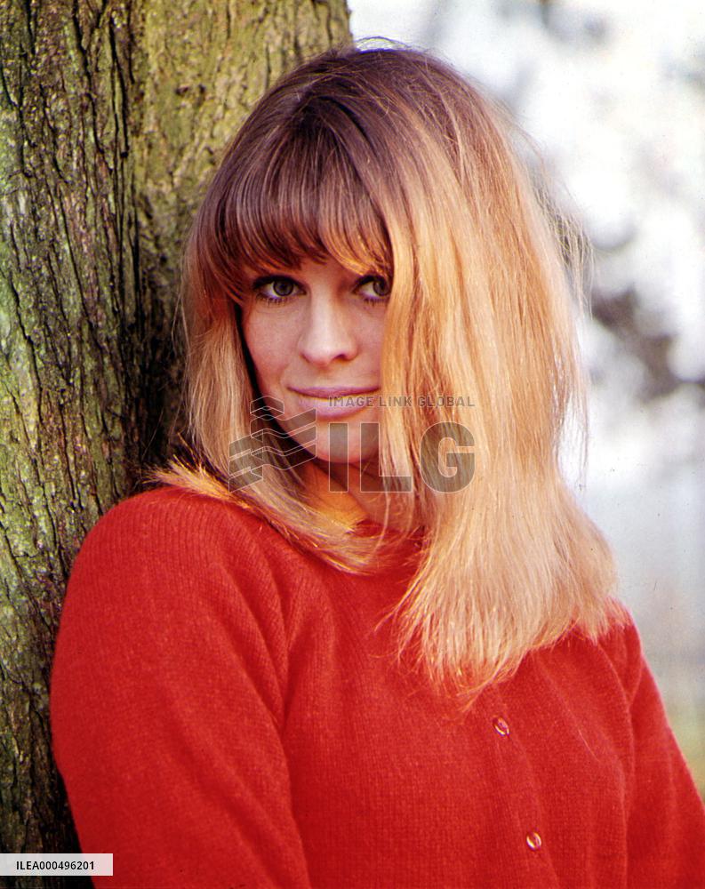 JULIE CHRISTIE