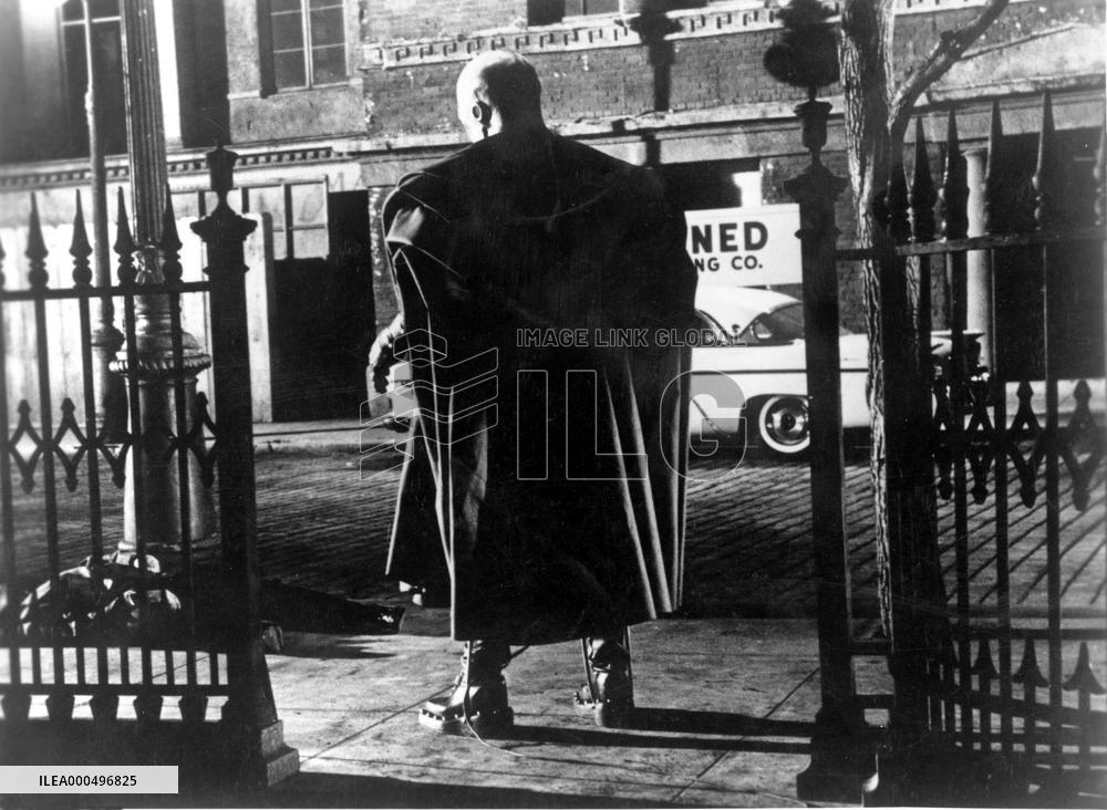 THE COLOSSUS OF NEW YORK