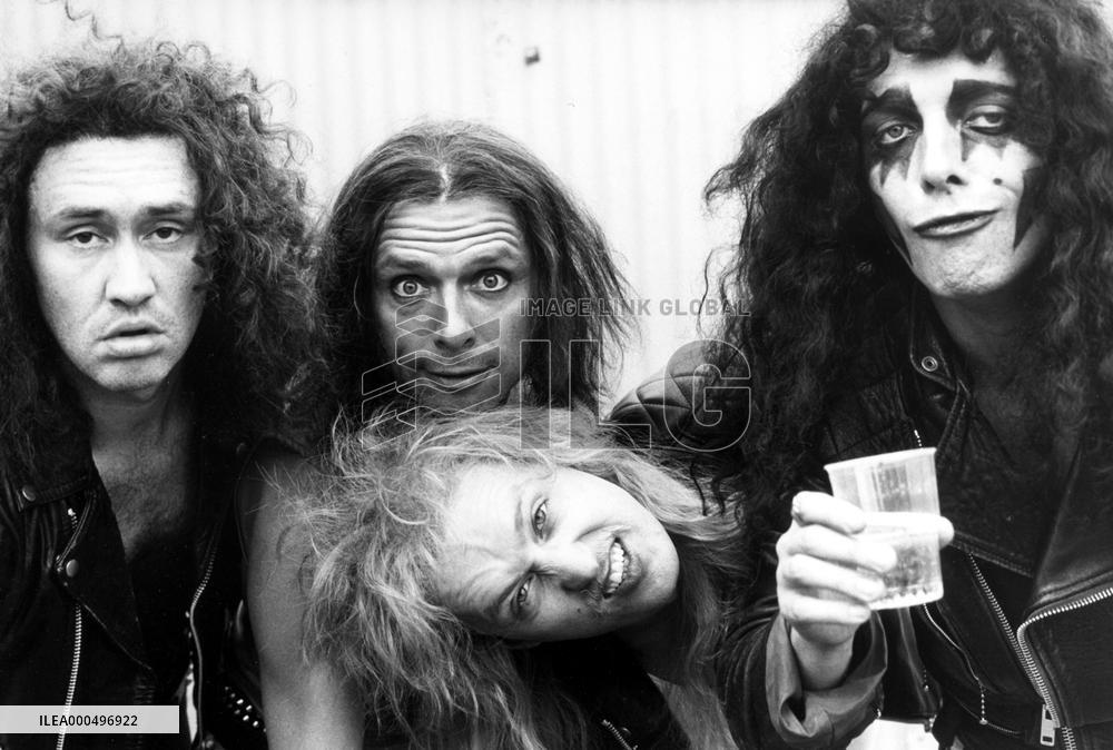 THE COMIC STRIP PRESENTS...