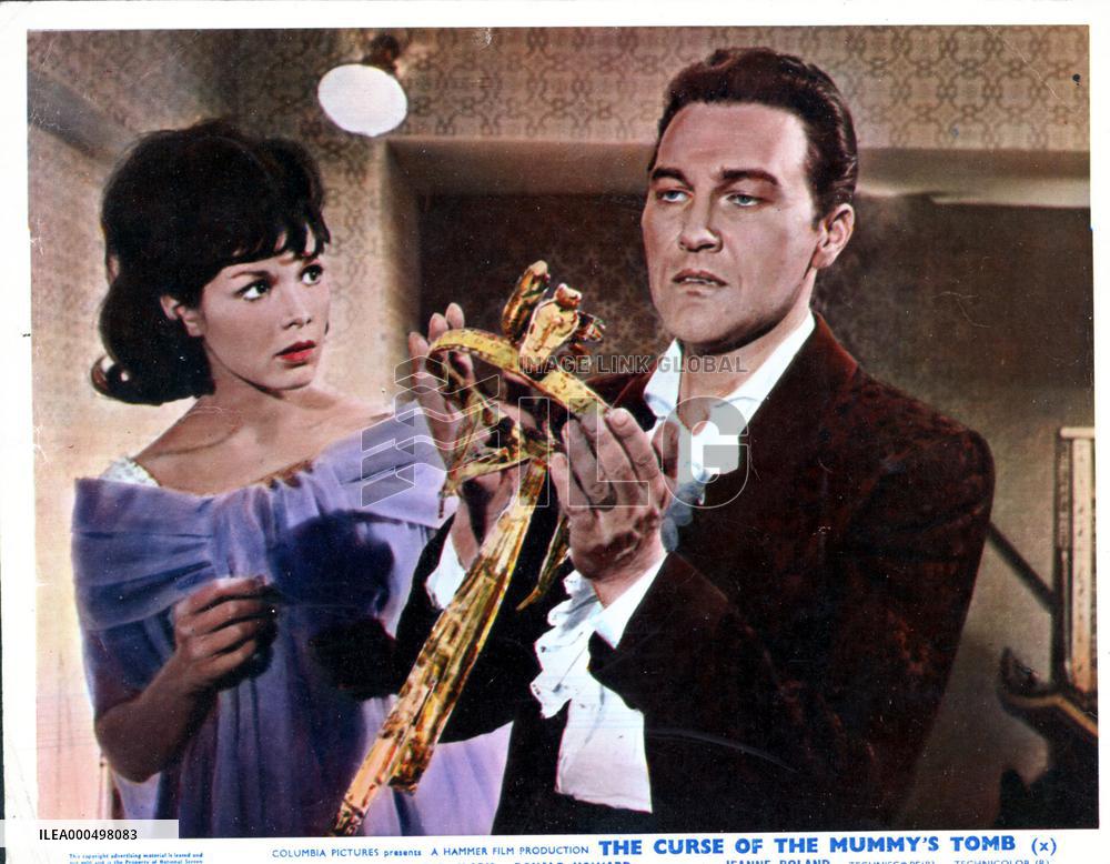 THE CURSE OF THE MUMMY'S TOMB