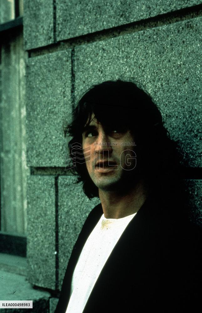 ROBERT DE NIRO