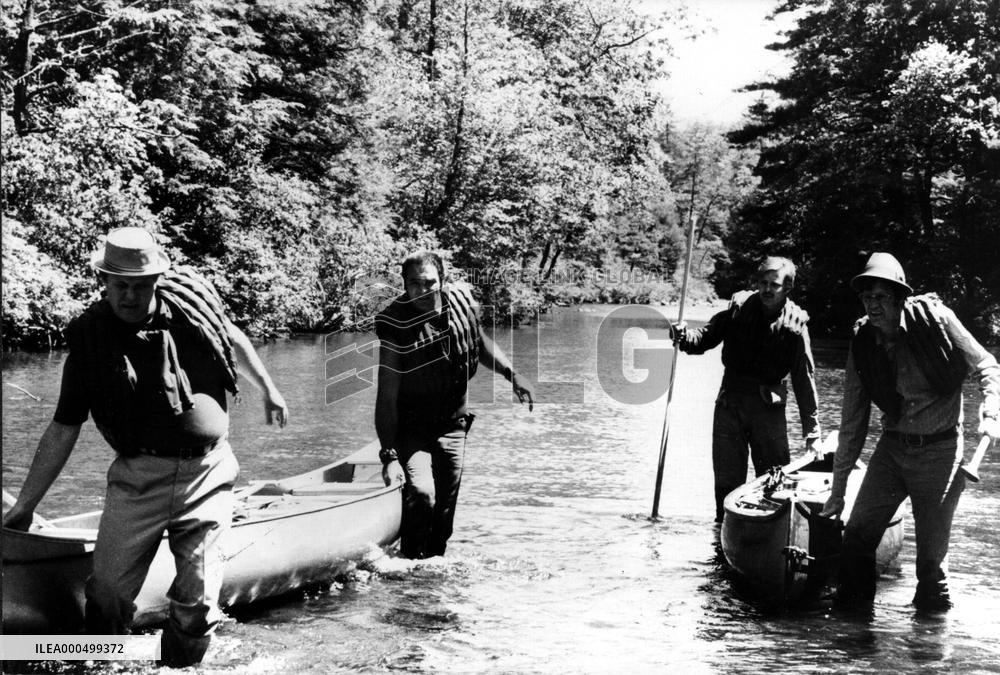 DELIVERANCE (US1972) NED BEATTY, BURT REYNOLDS, JON VOIGHT,