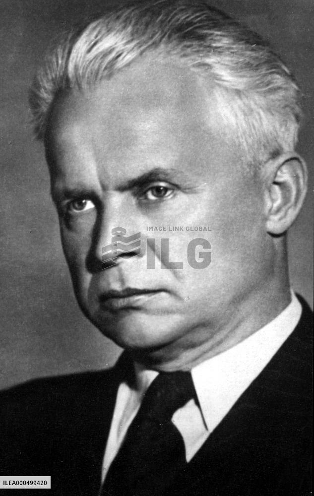 ALEKSANDR DOVZHENKO