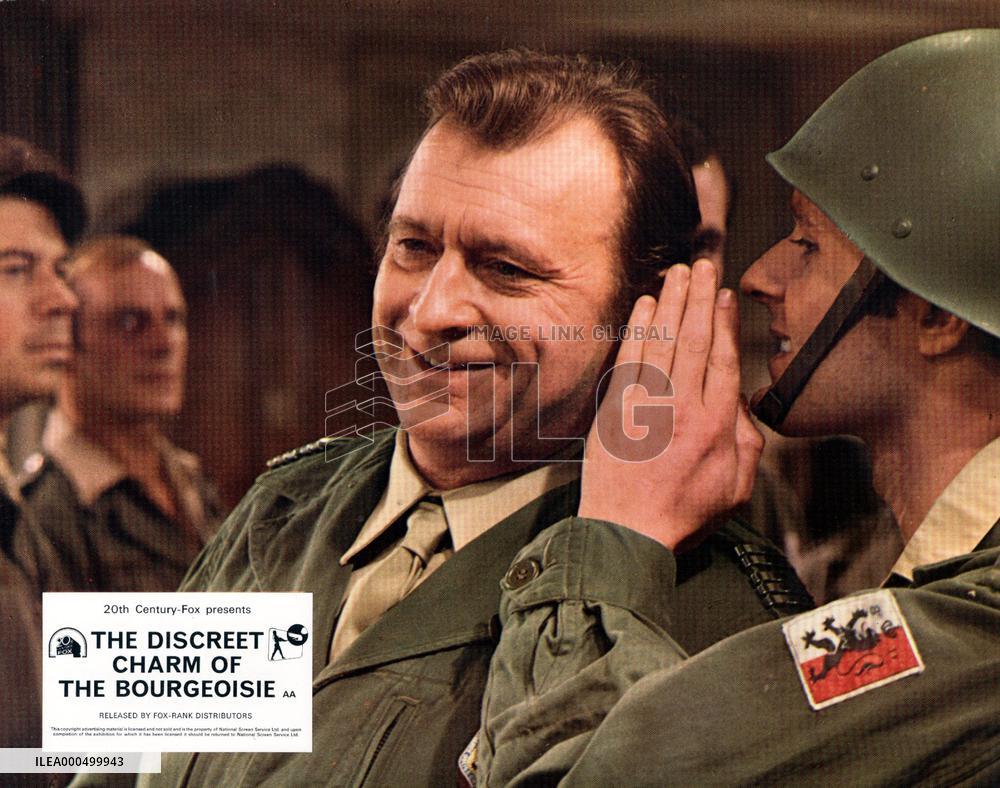 LE CHARME DISCRET DE LA BOURGEOISIE